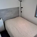 Le Scarlett- Confort A Palavas-plage A Proximite, Terrasse, Piscine Et Clim *